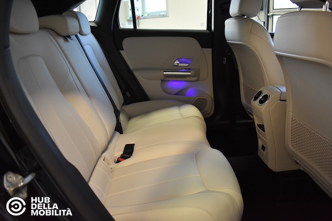 MERCEDES-BENZ GLA 180 d Automatic Sport Plus